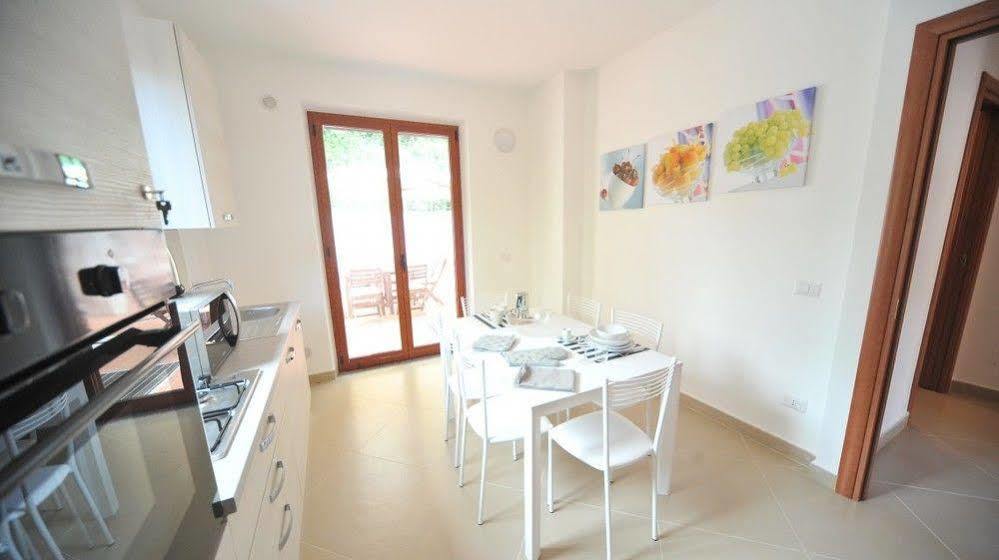 Rodia Holidays Messina Buitenkant foto
