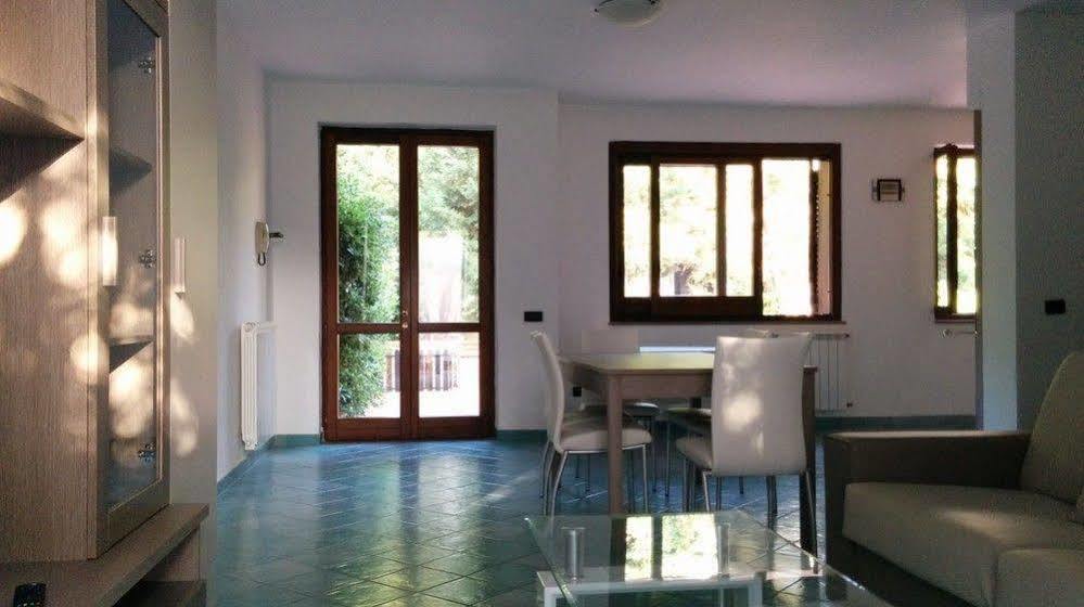 Rodia Holidays Messina Buitenkant foto